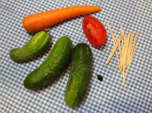 Børns håndværk lavet af grøntsager