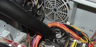 Hvordan renser du din computer korrekt fra støv?